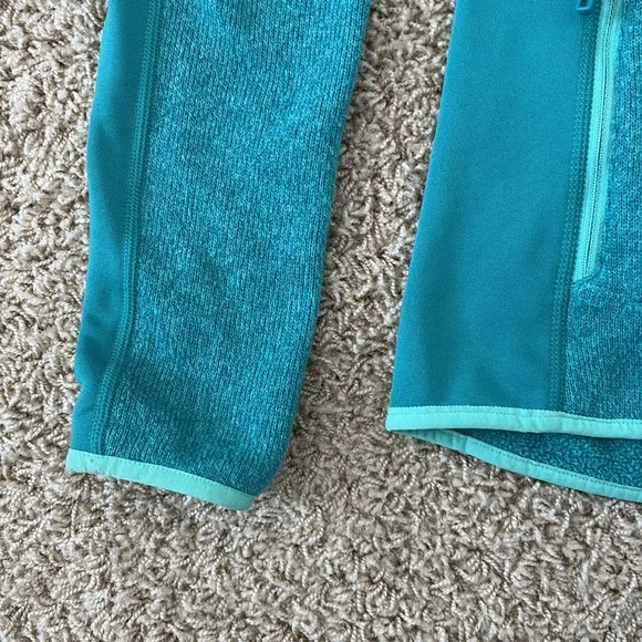 Patagonia | Fleece Zip up Hoodie - Picture 3 of 14